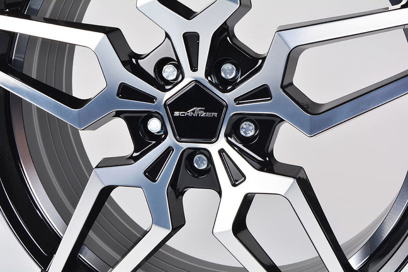 The AC Schnitzer AC4 in BiColour, Wheel Package for i5 G60/G61