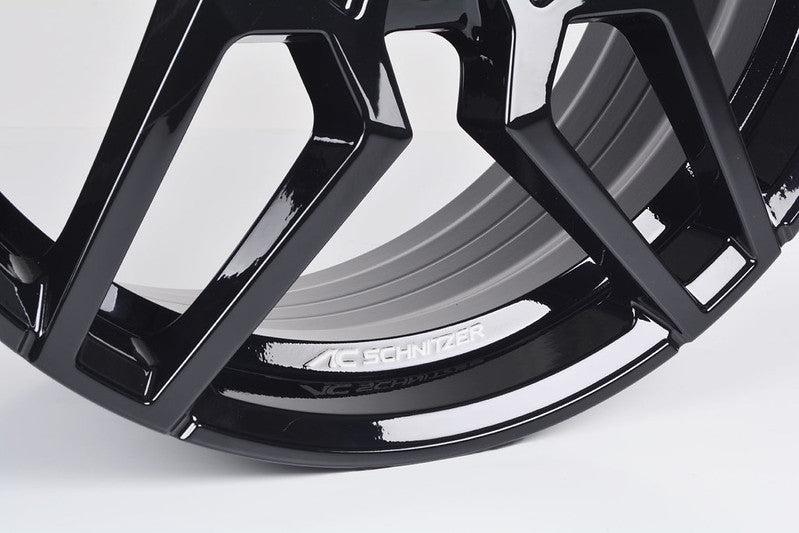 The AC Schnitzer AC4 Forged Gloss Black Wheel Package For M8 F93