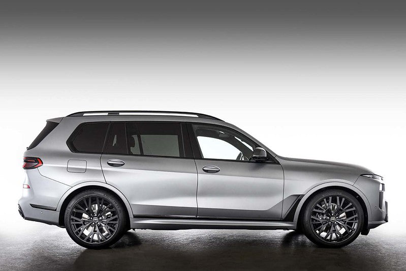 The AC Schnitzer AC5 in Black Wheel Package for X7 G07