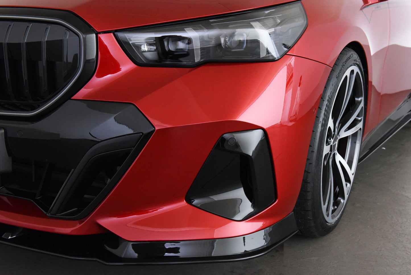 AC Schnitzer front splitter set for BMW i5 G60 Sedan, G61 Touring (5111360310)