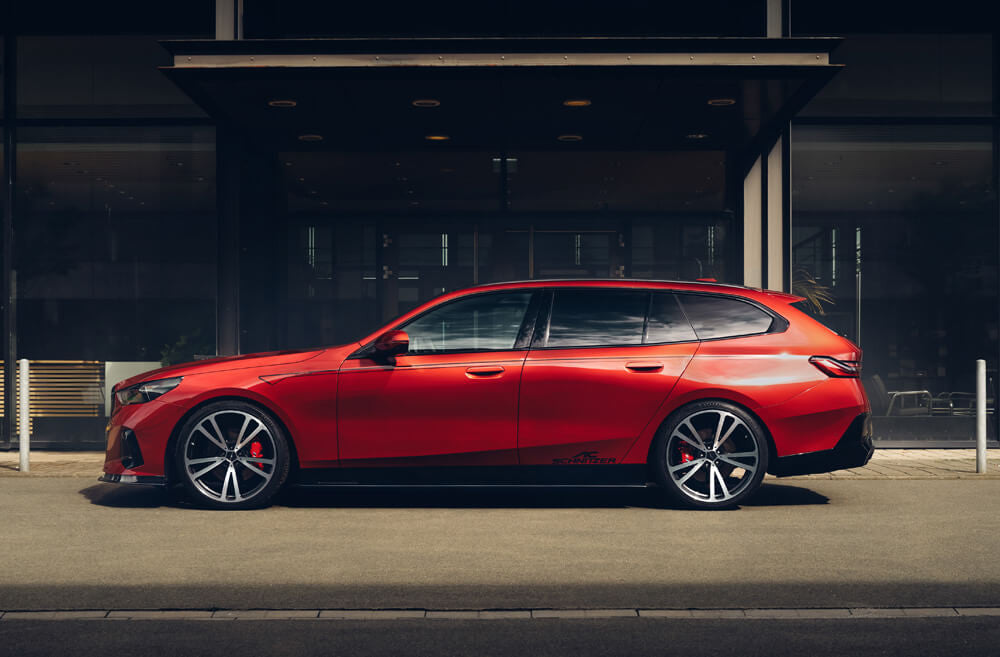 The AC Schnitzer AC3 in Silver-Anthracite, Wheel Package for i5 G60/G61